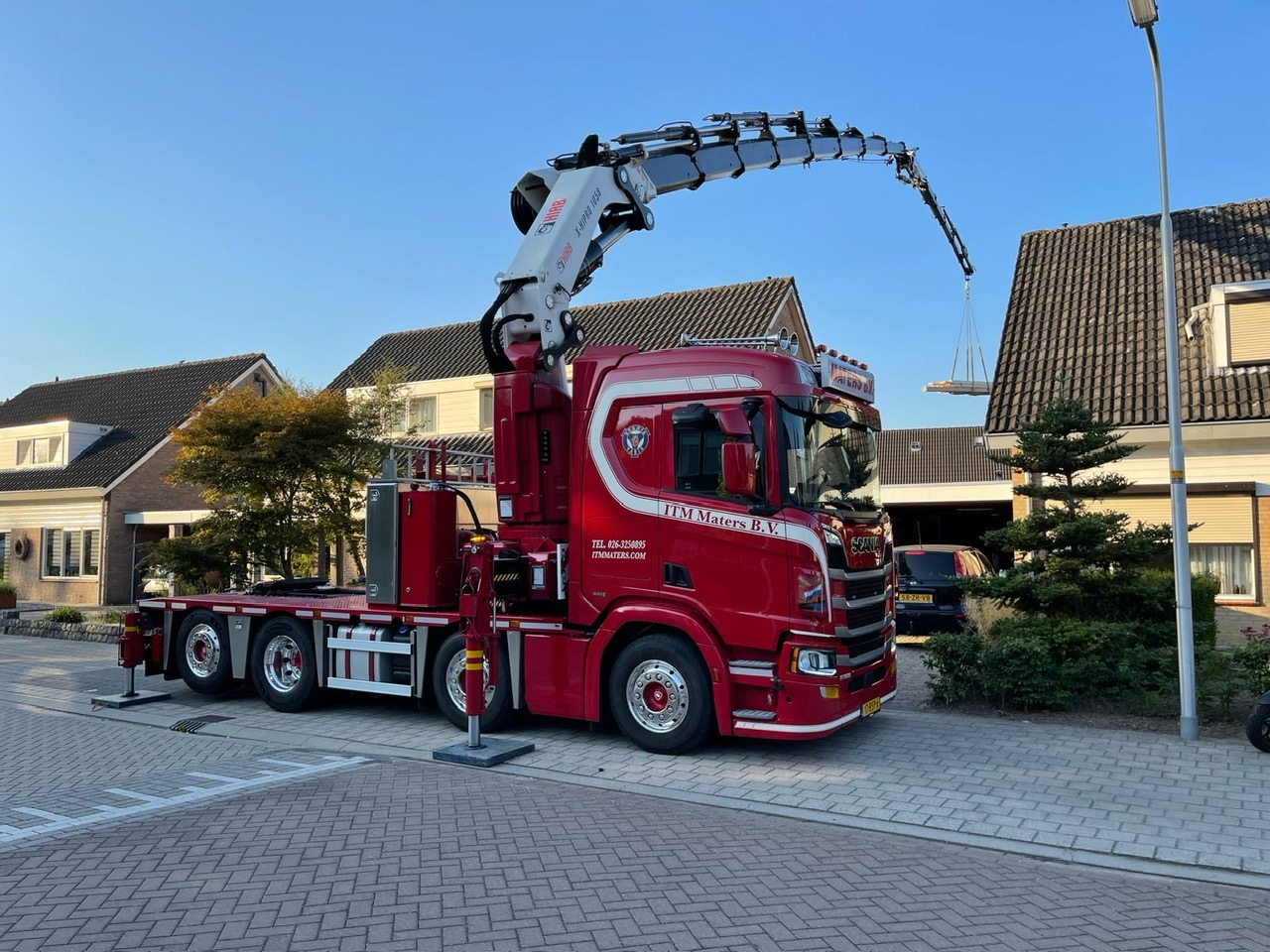 trekker met 105tm kraan